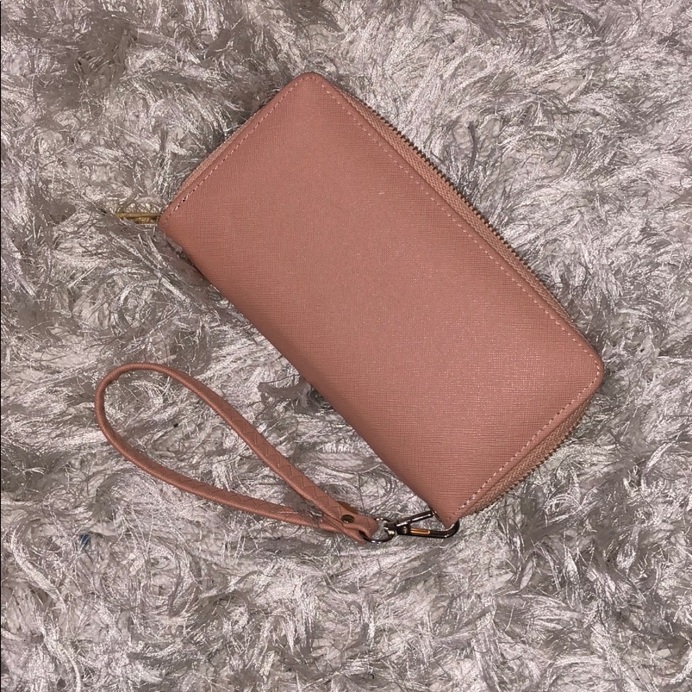 Pink wallet w/ hand wristlet